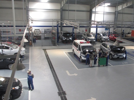 Sửa xe Hyundai nhận quà tặng