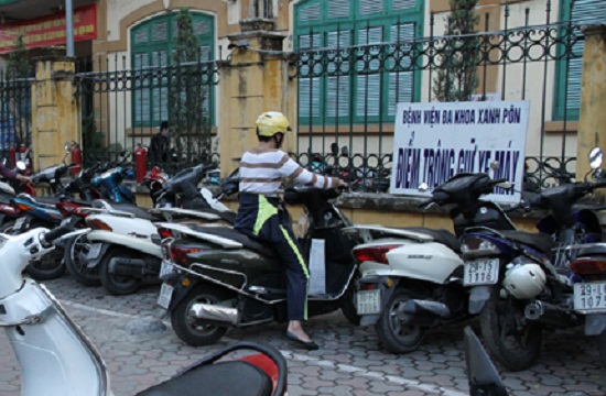 Hà Nội tăng phí trông xe