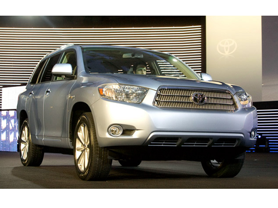 1,4 triệu xe Toyota bị ‘soi’ vì nguy cơ cháy