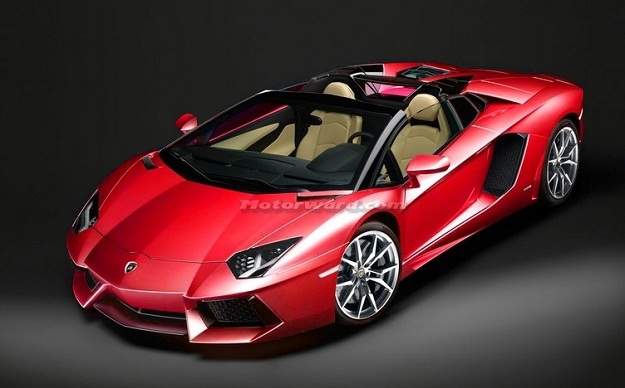 Ông già Noel không lo phát quà chậm vì đã có Aventador Roadster