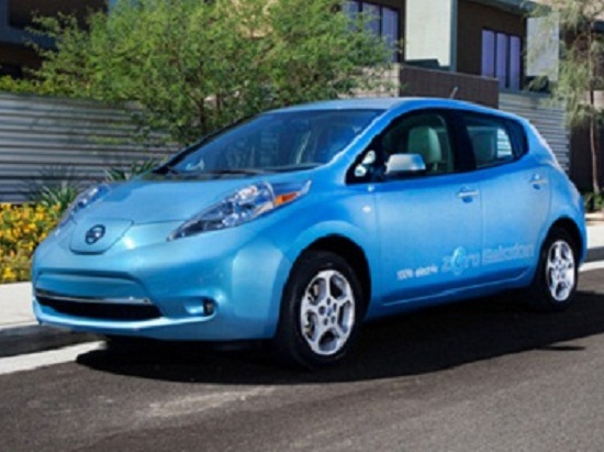 Nissan sẽ hạ giá LEAF
