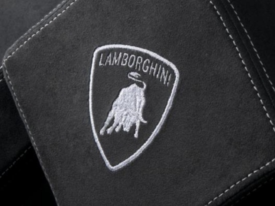 Lamborghini đăng ký thêm tên Huracan