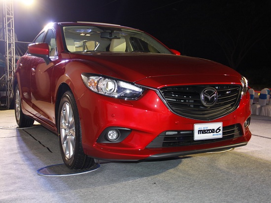 Mazda6 ra mắt tại Việt Nam với giá bán 1,23 tỷ