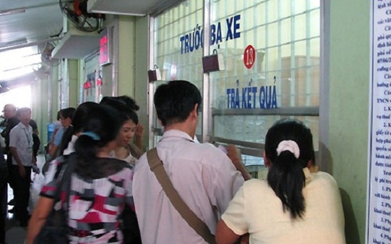 Ôtô đăng ký lần 2 được đề xuất giảm phí còn 2-5%