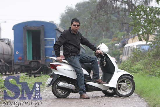 Honda Lead 110 mang phong cách Can-am ở Hà Nội