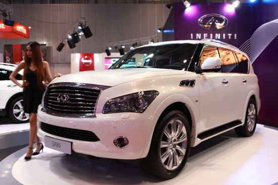 Ngợp với kích thước ‘khủng’ của Infiniti QX80