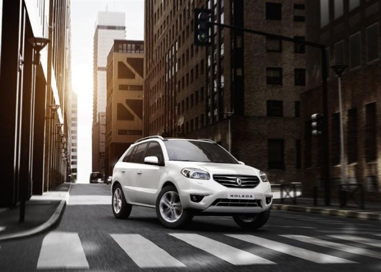 Hình ảnh đầu tiên về Renault Koleos sắp bán tại Việt Nam