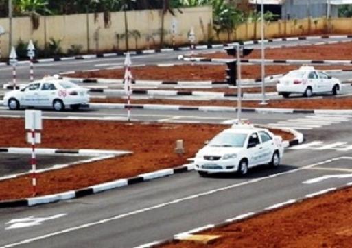 Từ 15/4, phí sát hạch lái xe cơ giới… cũng tăng 