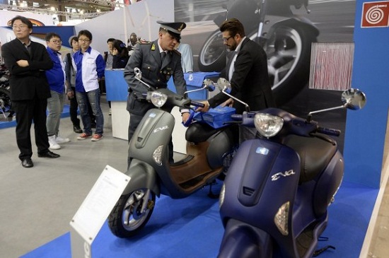 Xe Trung Quốc ‘nhái’ Vespa, Honda PCX ngay tại Triển lãm môtô Ý 