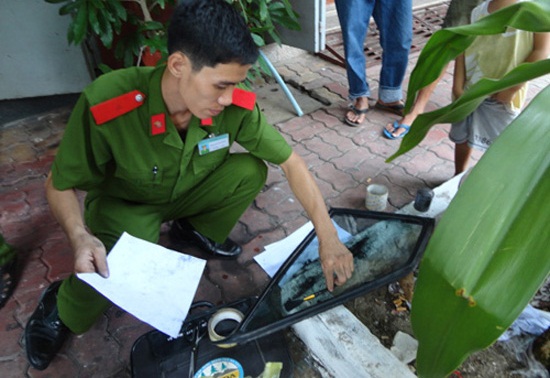 Trộm nội thất ôtô ở Việt Nam ngày càng chuyên nghiệp