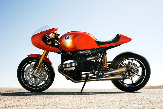 BMW “mô-tô” mừng sinh nhật 90 bằng mẫu concept ấn tượng