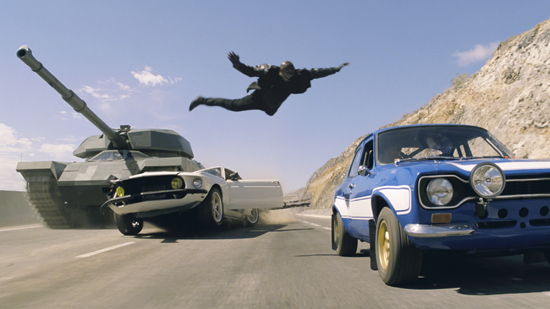 Đằng sau màn đua xe trong Fast & Furious 6 (1)