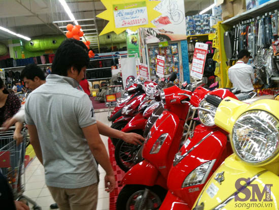 Nhiều người mua xe trả góp chịu lãi cao hơn ngân hàng