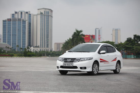 Phụ kiện Modulo giá 27 triệu cho Honda City