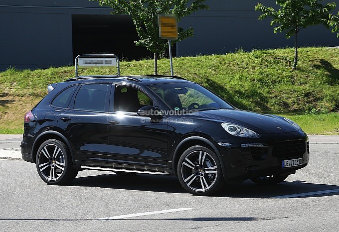 Porsche Cayenne 2015 xuất hiện bản nâng cấp tại Đức