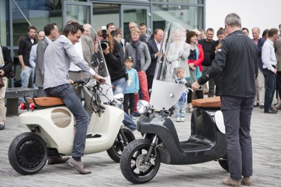 Xe scooter làm từ sợi sinh học