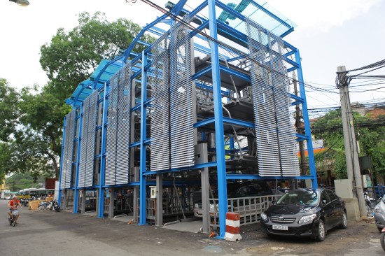 Hà Nội chi 122 tỷ đồng xây hai giàn đỗ xe: Đắt xắt ra miếng