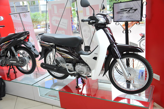 Đại lý Honda âm thầm bán Super Dream thế hệ mới