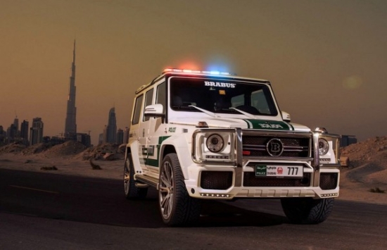 Cảnh sát Dubai xài SUV độ khỏe nhất của Mercedes-Benz