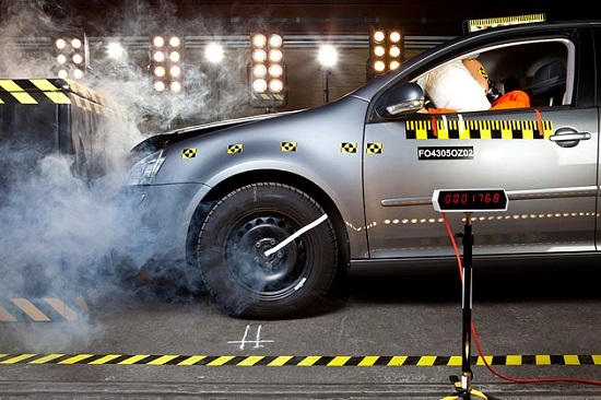 Honda Civic dẫn đầu về thử nghiệm an toàn