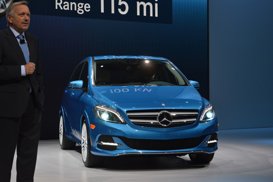 Xe nhỏ hấp dẫn nhất của Mercedes-Benz bị thu hồi