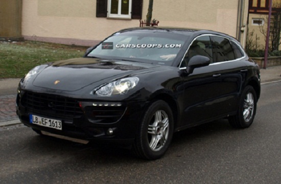 Porsche ‘thả rông’ Macan trên đường