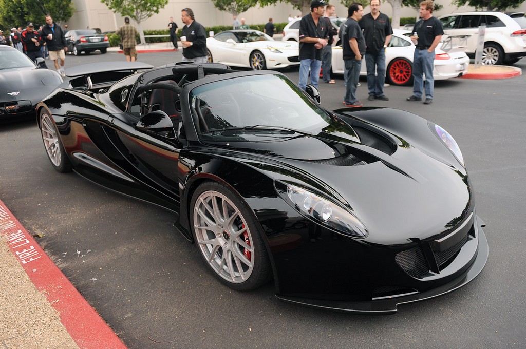 Venom GT Spyder - Siêu xe triệu đô của trưởng nhóm Aerosmith