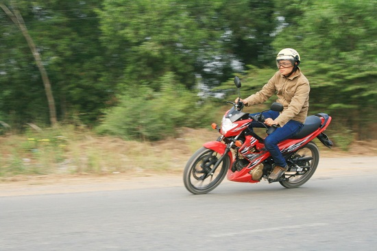 Thử tốc độ Suzuki Raider