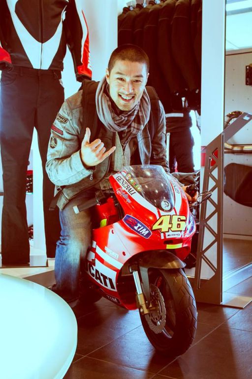'Côn đồ Chợ Lớn' dạo chơi nhà máy xe Ducati 8