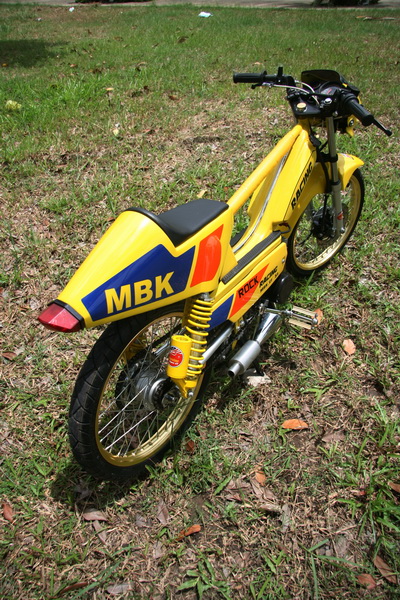 Xe đua MBK sau khi được phục dựng