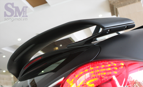 Hyundai Veloster phong cách “Người Dơi” tại Hà Nội 8 Hyundai Veloster phong cách “Người Dơi” tại Hà Nội 8