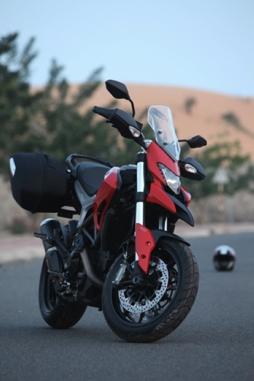 xe mô tô Ducati Hyperstrada