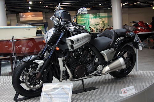 thăm quan bảo tàng xe yamaha_ảnh3