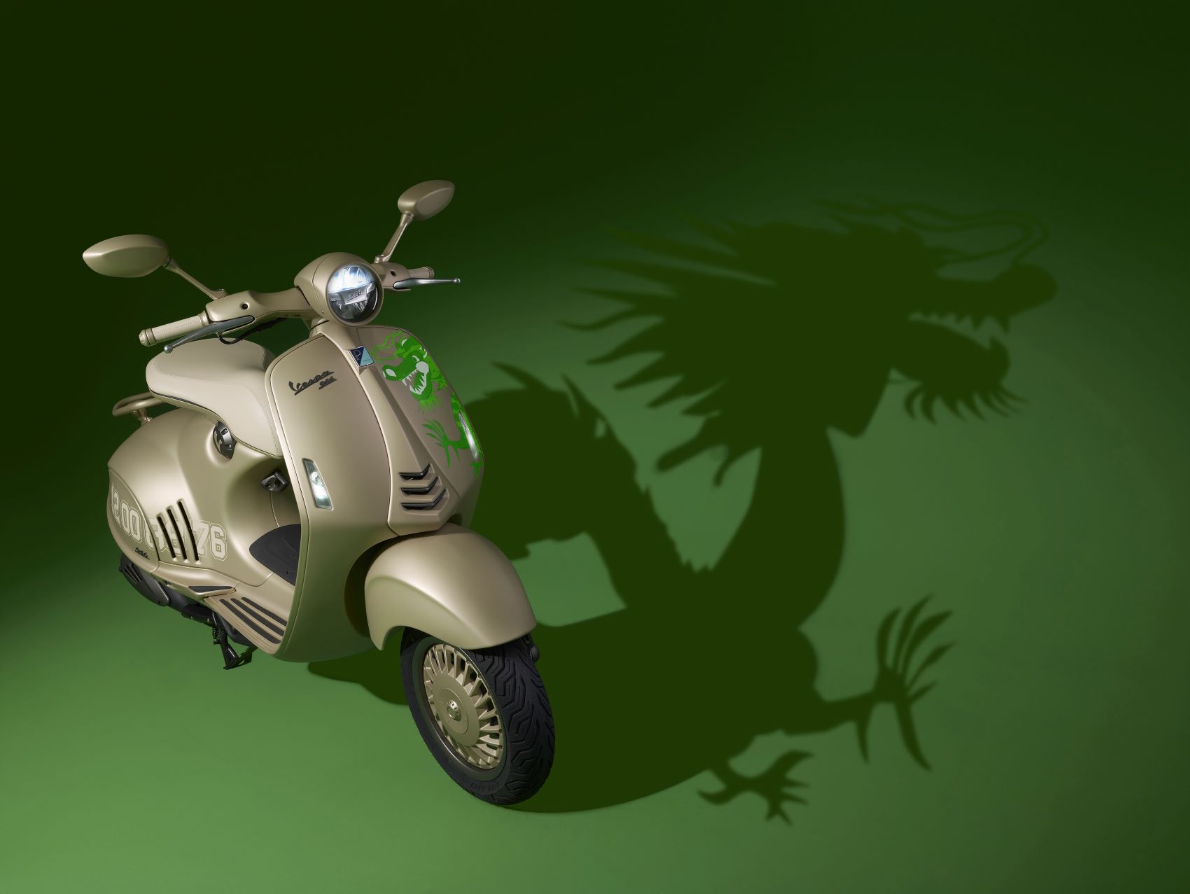 Vespa 946 Dragon ra mắt phiên bản giới hạn đón năm Giáp Thìn