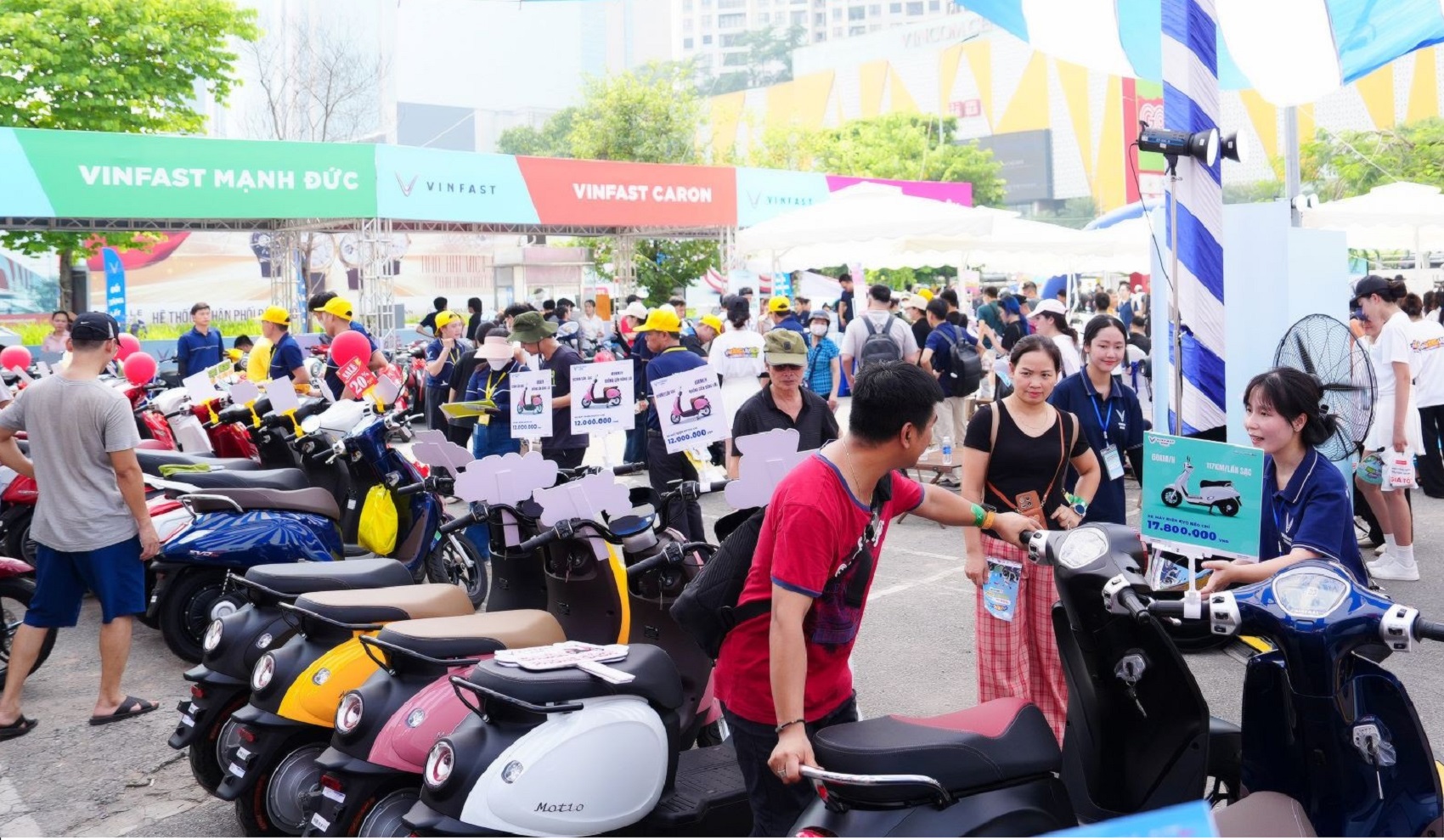 Thị trường xe máy điện Việt Nam lớn thứ ba thế giới