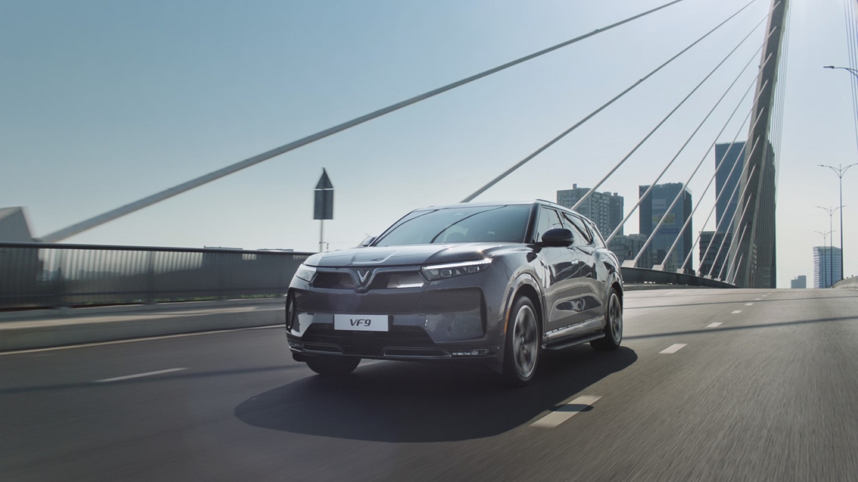 VinFast bán hơn 110.000 ô tô điện, doanh thu tiếp đà tăng trưởng