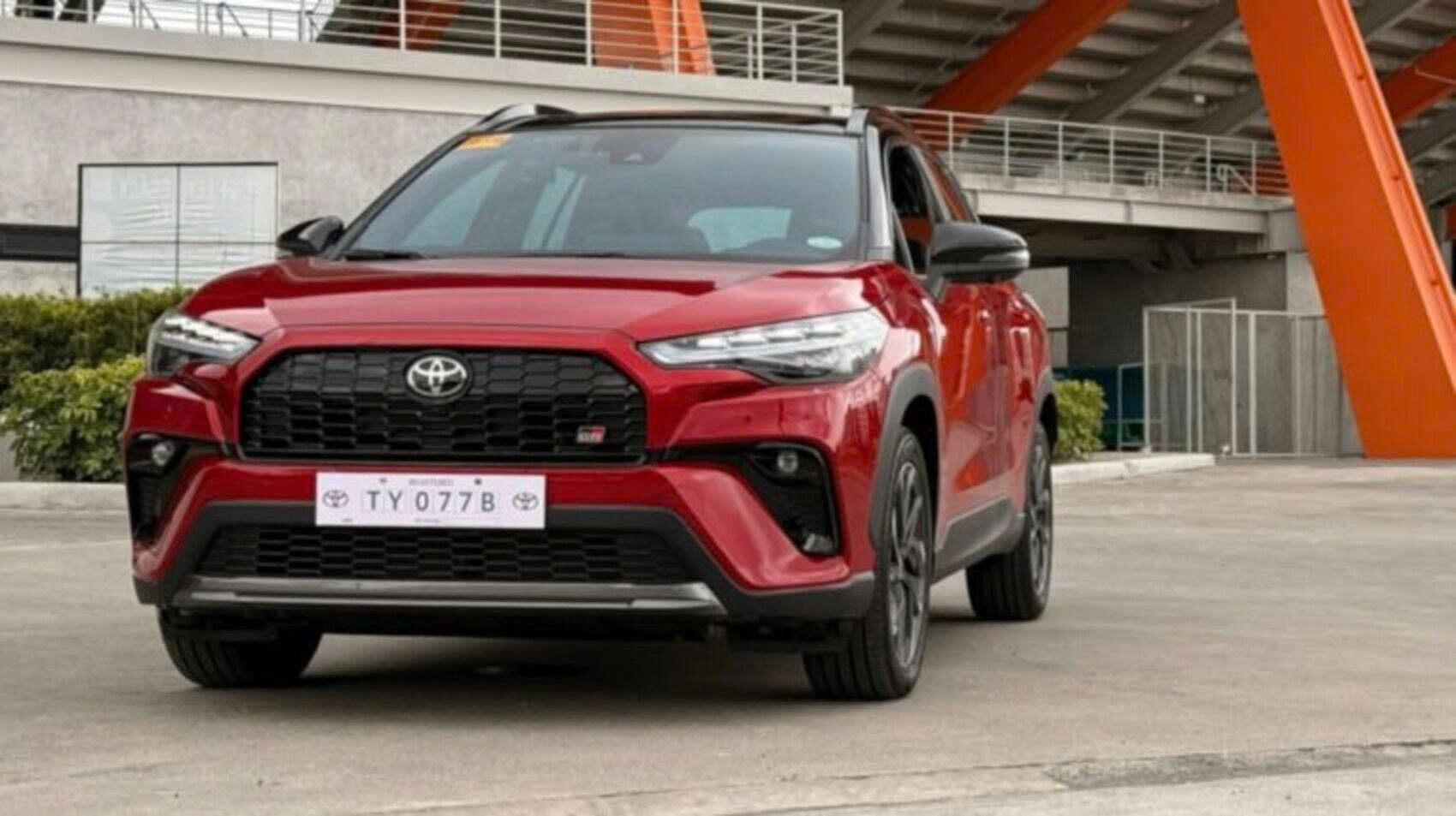 Toyota Corolla Cross GR-S 2026 trình làng: Tinh chỉnh diện mạo, nâng tầm phong cách thể thao