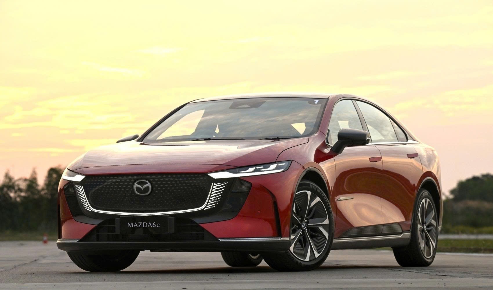 Mazda6e lộ diện tại Đông Nam Á: Cơ hội nào cho mẫu sedan điện "gốc Trung" khi về Việt Nam?