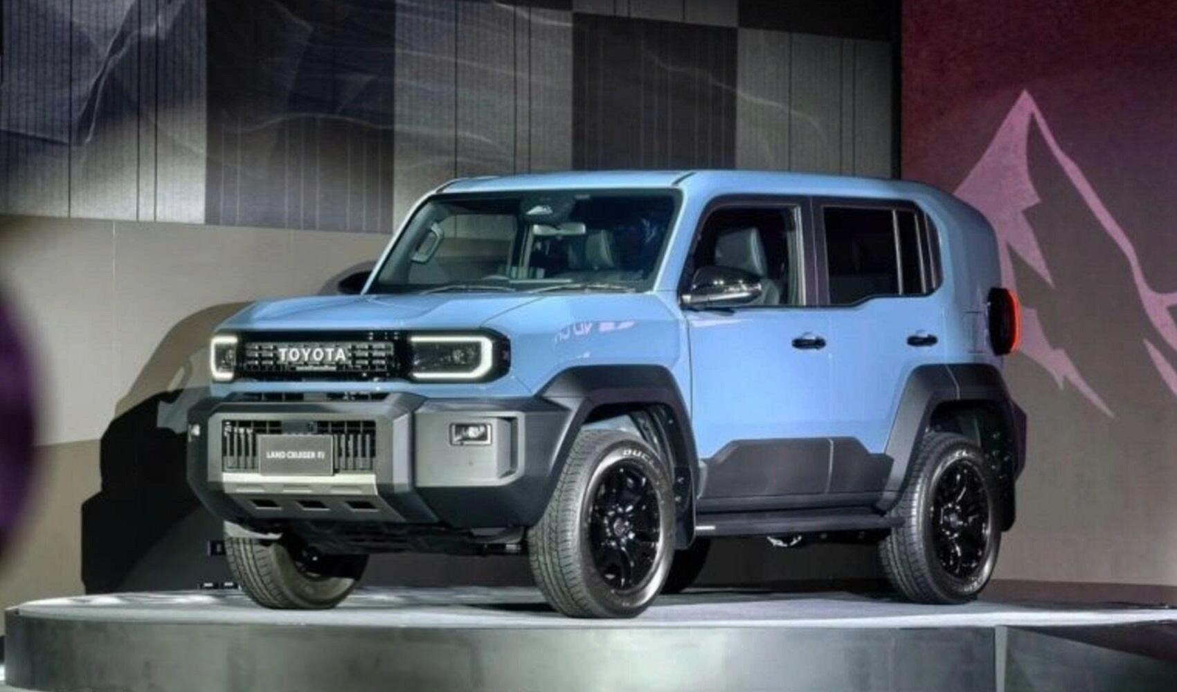 Toyota Land Cruiser FJ gây sốt tại Đông Nam Á: Vừa ra mắt đã "chốt cọc" hơn 800 đơn đặt hàng