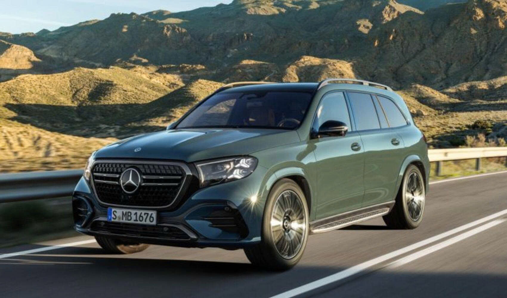Mercedes-Benz GLS 2026 lộ diện: Lột xác nội thất kiểu S-Class, tăng sức mạnh động cơ lên 375 mã lực