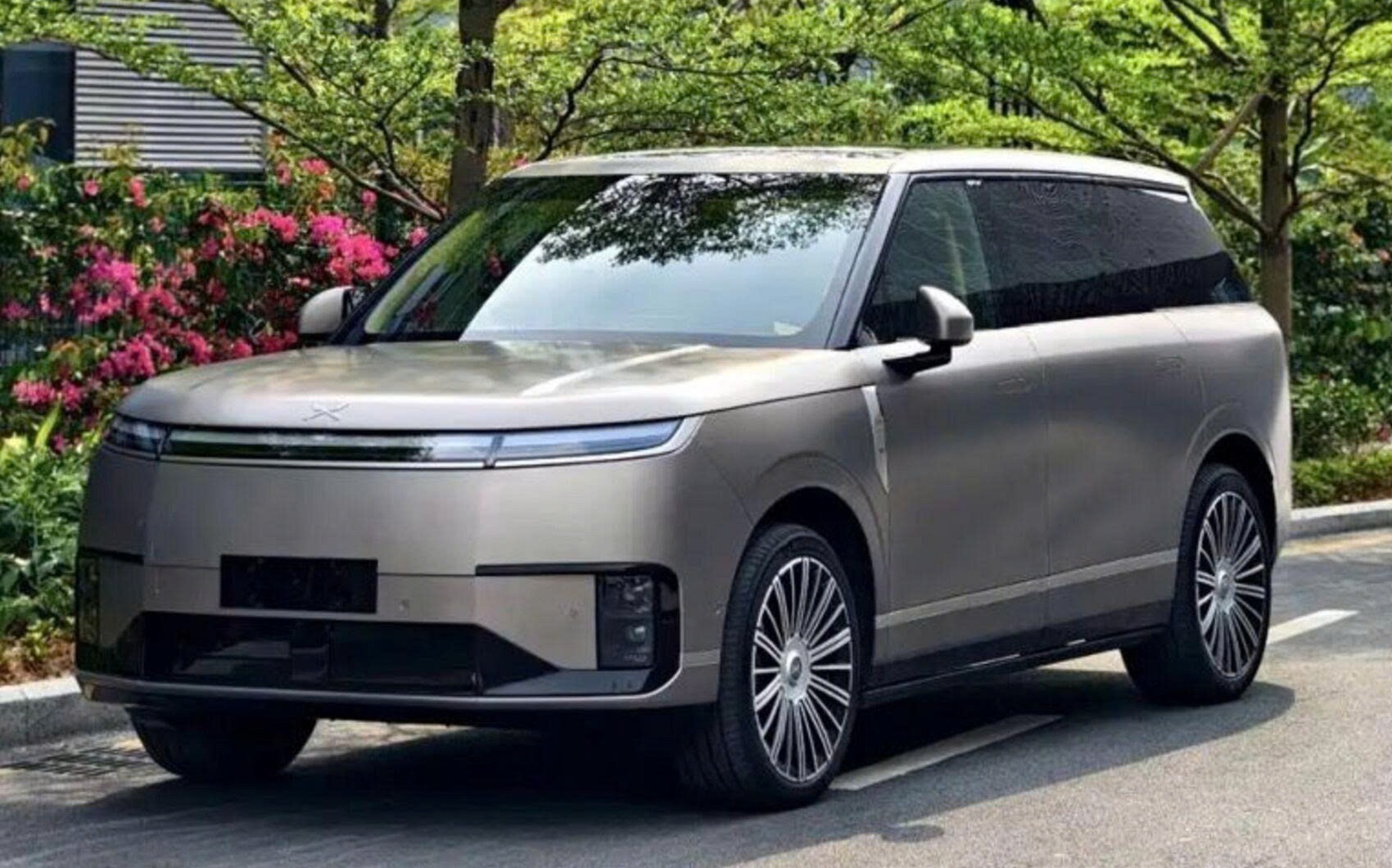Xpeng GX 2026 vừa ra mắt đã “cháy hàng”, gần 25.000 khách xuống tiền đặt mua