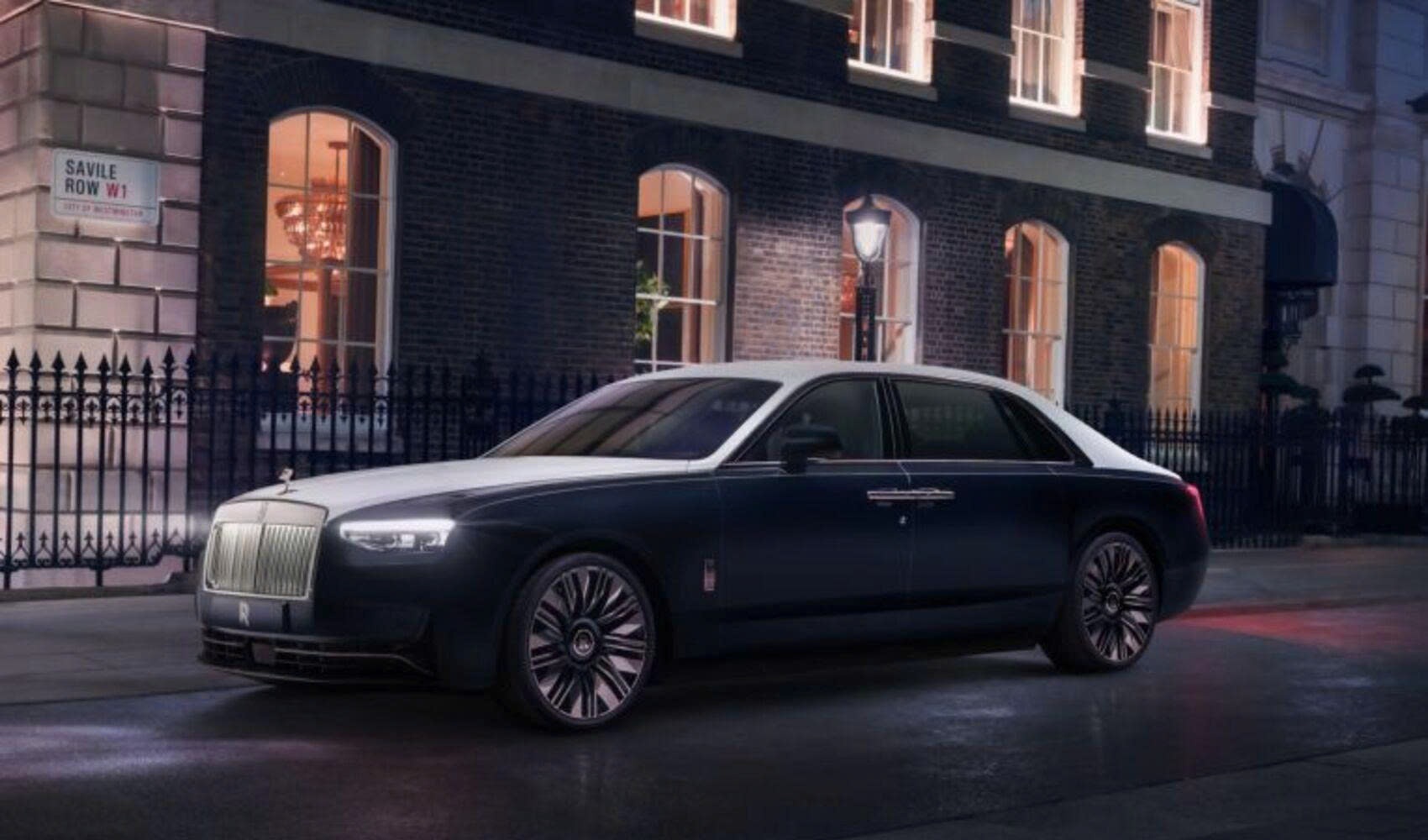 Rolls-Royce ra mắt Ghost Savile Row độc bản, lấy cảm hứng từ nghệ thuật may đo cao cấp Anh Quốc