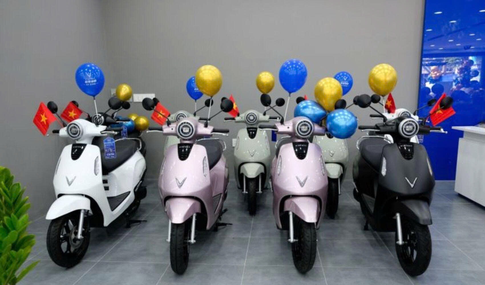 Chủ xe máy điện VinFast nhận loạt quyền lợi “VIP Pro” từ mua xe đến bảo dưỡng