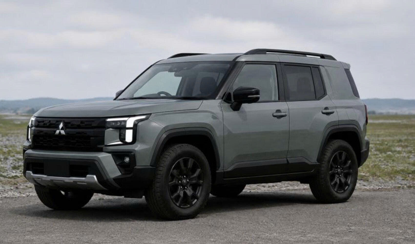 Rộ tin Mitsubishi Pajero iO sắp được "hồi sinh", ảnh dựng hé lộ diện mạo SUV địa hình hoàn toàn mới