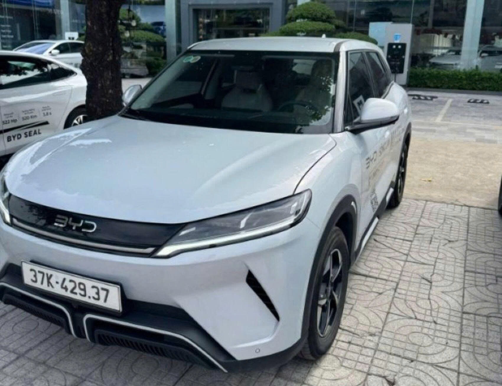 Đại lý BYD thanh lý loạt xe lái thử: Atto 2 chỉ còn 560 triệu đồng, rẻ hơn 100 triệu so với giá niêm yết