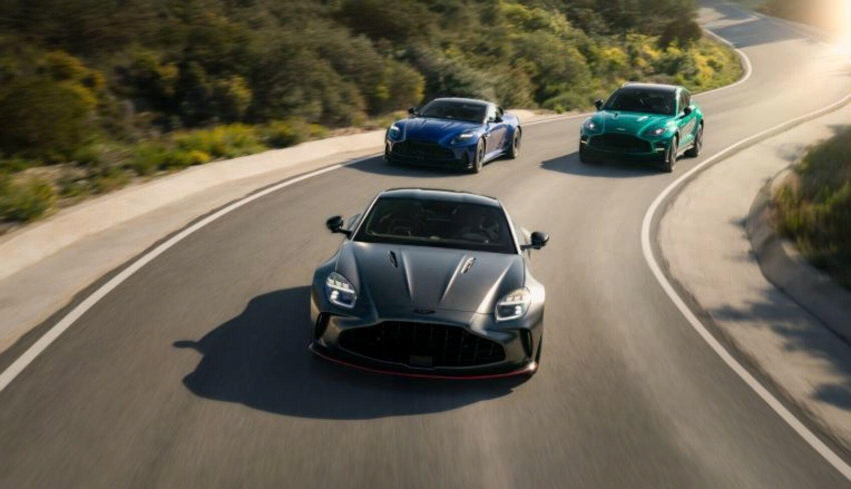 Aston Martin triển khai dịch vụ hậu mãi chính hãng tại Việt Nam, bổ sung chương trình chăm sóc chủ xe