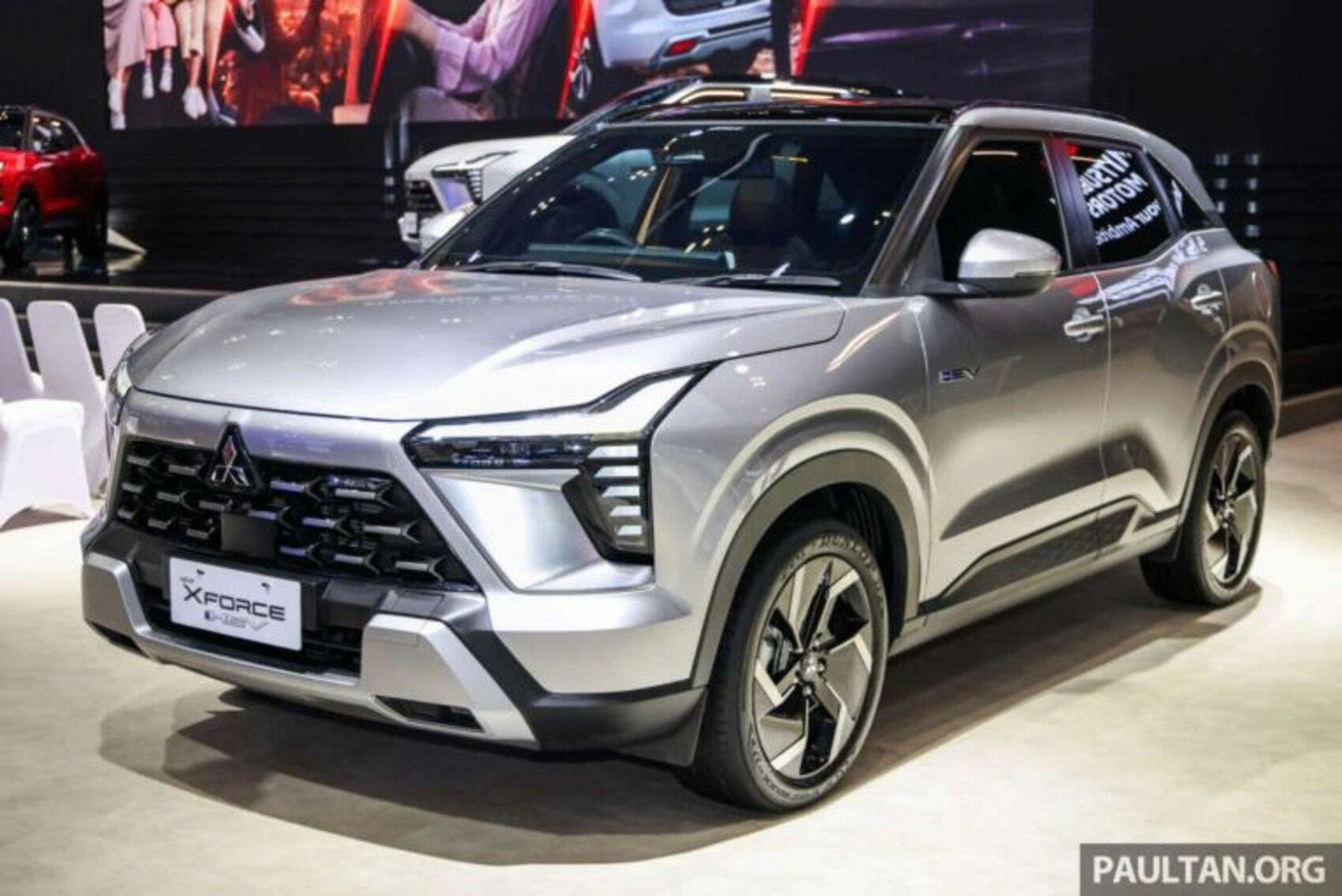 Cận cảnh Mitsubishi Xforce HEV tại GIIAS 2026: Mẫu hybrid lắp ráp tại Indonesia, rộng cửa về Việt Nam