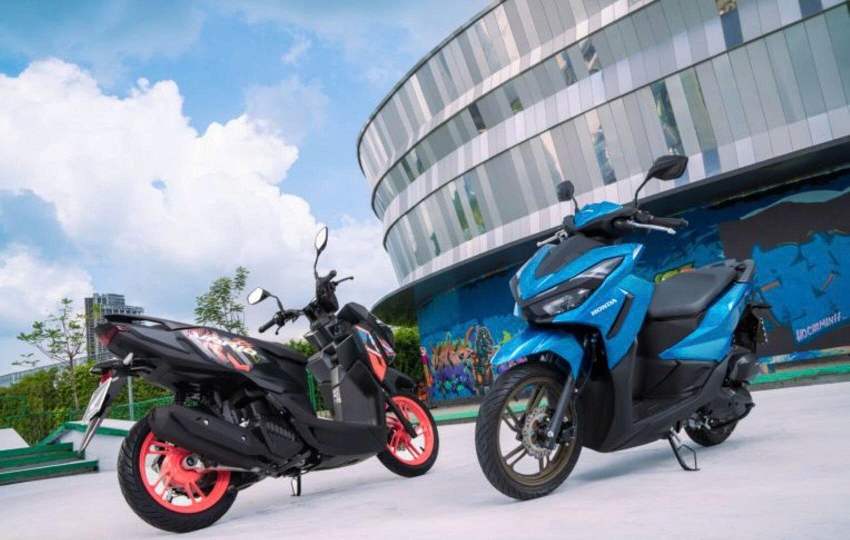Honda Vario 2027 ra mắt: Bổ sung bản ghi đông trần như mô tô, giá từ 42,69 triệu đồng