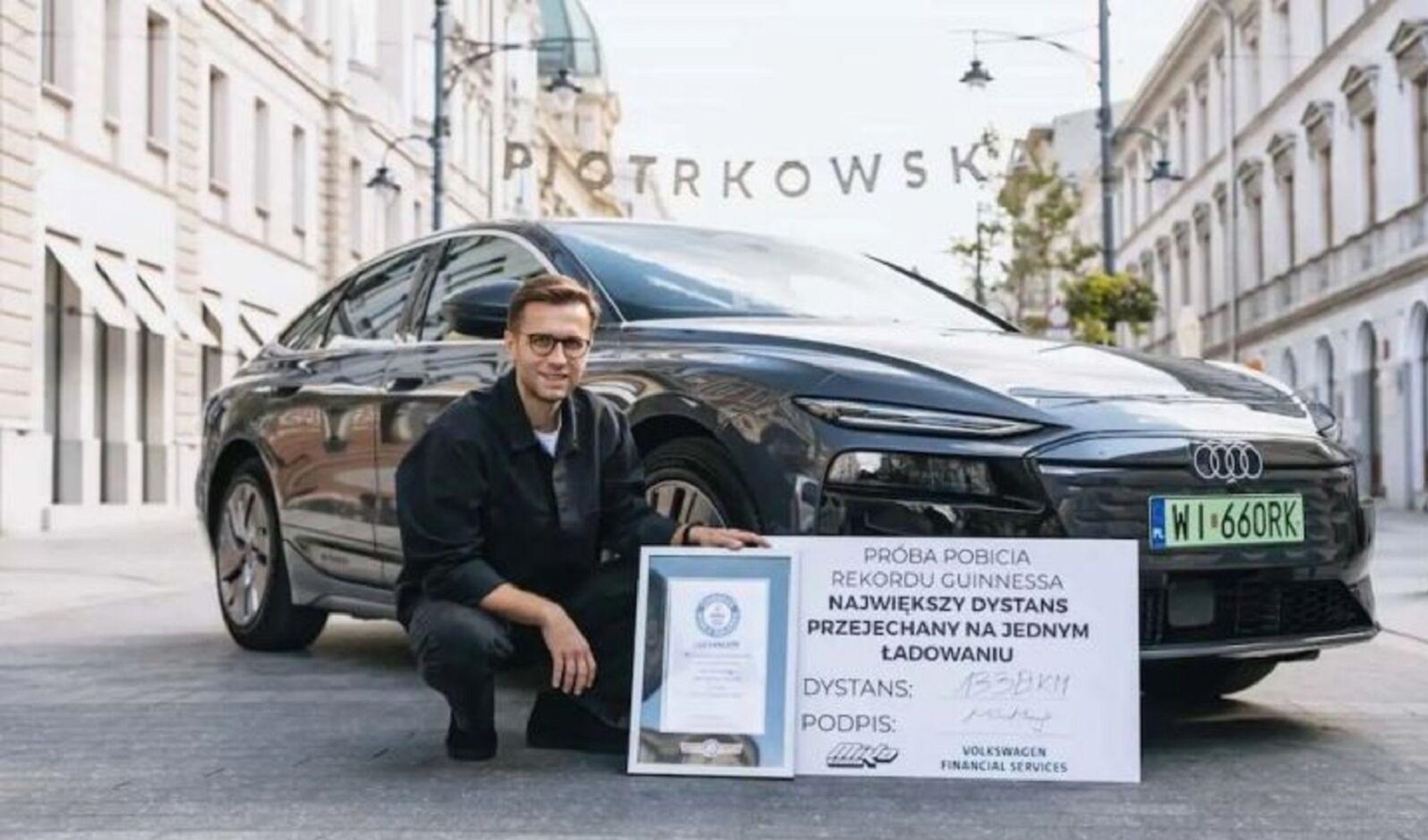 Audi A6 Sportback e-tron lập kỷ lục Guinness với quãng đường 1.338 km sau một lần sạc