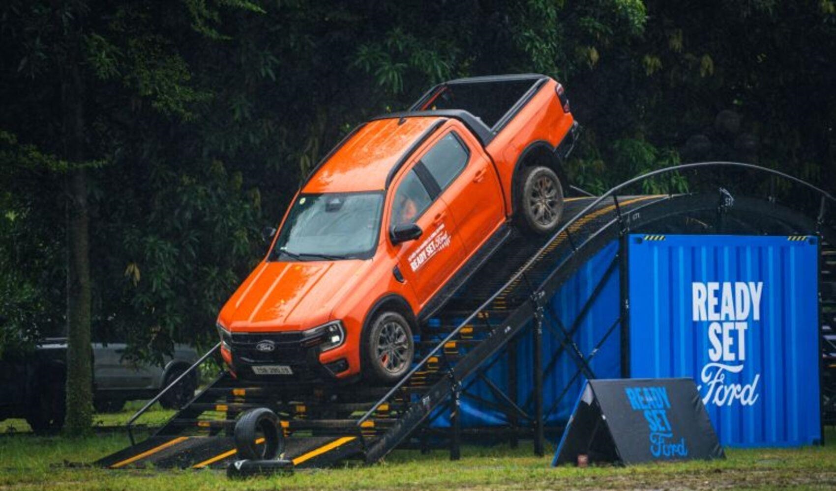 Ford Việt Nam mang đến loạt ưu đãi tháng 9 và triển khai chuỗi trải nghiệm Ready Set Ford trên toàn quốc